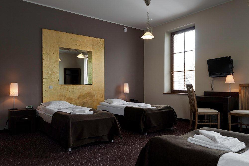 A' Propos Hotel, Restauracja, Club Walbrzych Bilik gambar