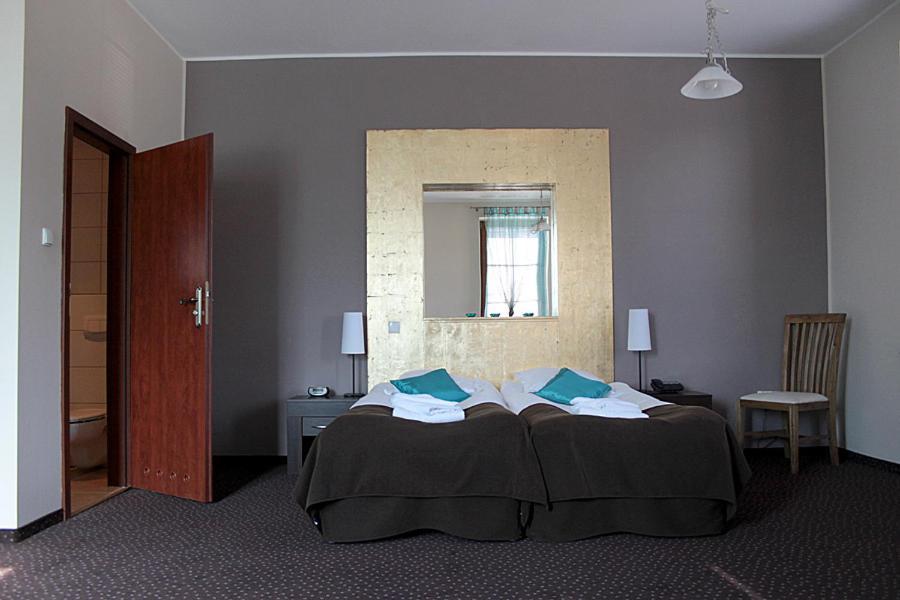 A' Propos Hotel, Restauracja, Club Walbrzych Bilik gambar